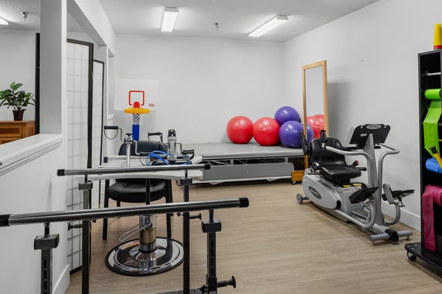 Home-Place-of-Burlington-006