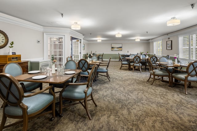 Home-Place-of-Burlington-010